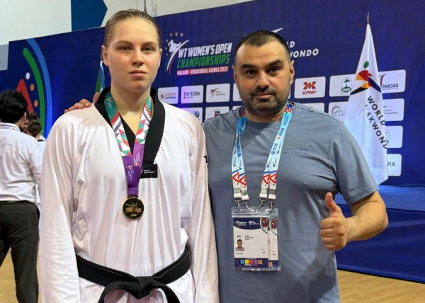 Сочинская спортсменка завоевала титул чемпионки мира по тхэквондо