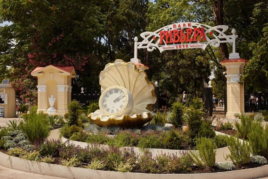 В муниципальных парках Сочи к лету откроются новые аттракционы