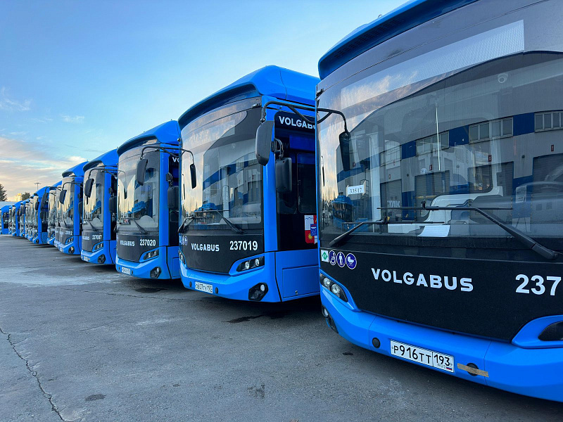 В Сочи работают новые экологичные автобусы